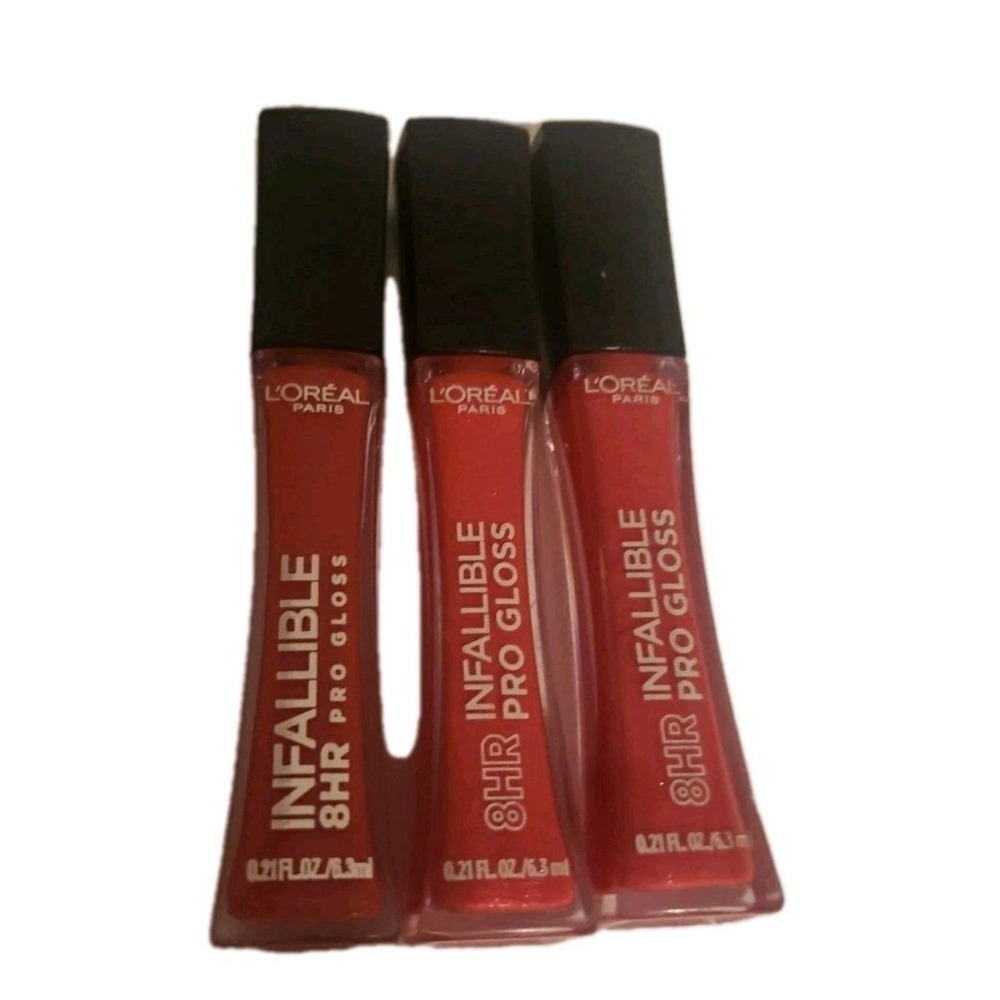 3-L'Oreal Infallible 8-hour Pro Gloss
